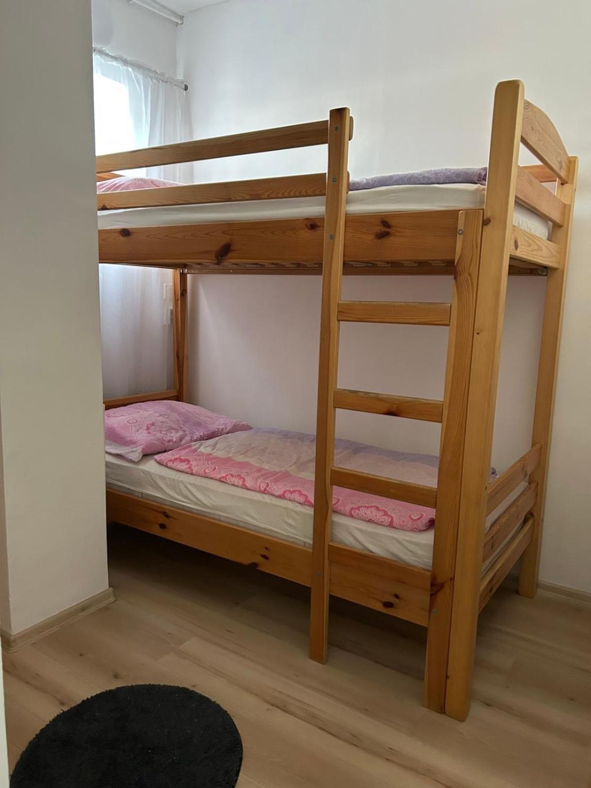 Jesolo Apartmanhaz บาลาตอนเคเรสตูร์ ภายนอก รูปภาพ